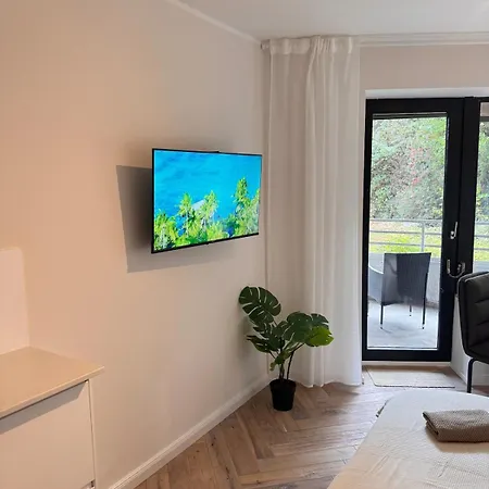 Cozy Beethoven Mit Balkon Апартаменты *