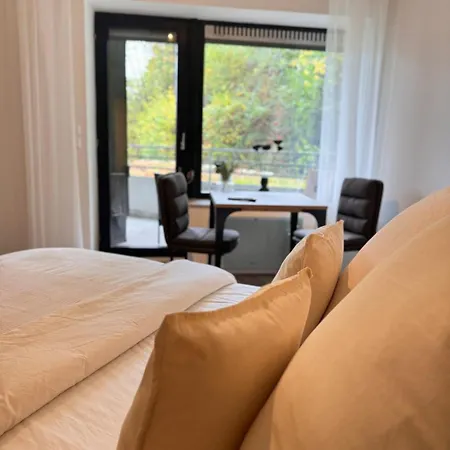 Cozy Beethoven Mit Balkon * Хердеке