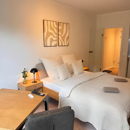 Апартаменты Cozy Beethoven Mit Balkon *