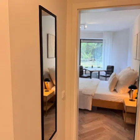 Апартаменты Cozy Beethoven Mit Balkon Хердеке